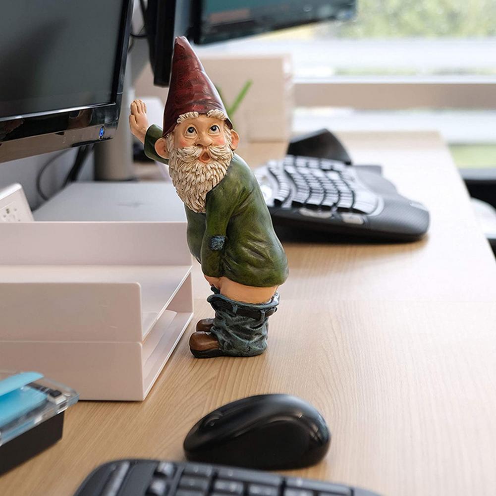 Three-dimensional handmade christmas elf ornaments